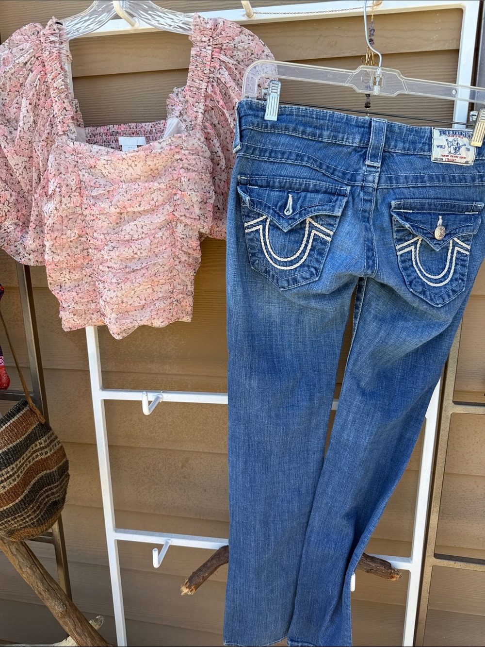True Religion USA 🇺🇸 immaculate Blue Denim Jeans straight Sz 25 Y2K era